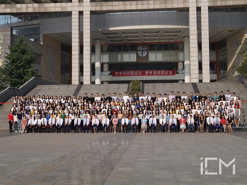1526396610274671.jpg DSC06164_polarr.jpg